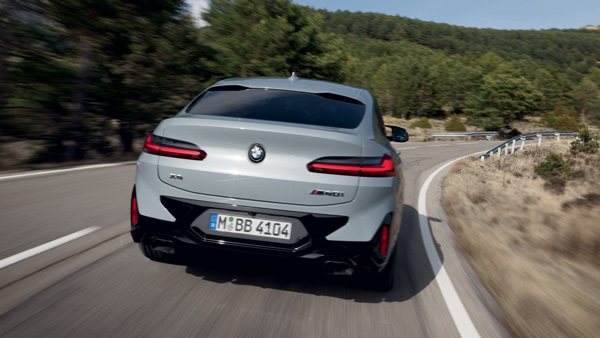 BMW X4 M40i Rear