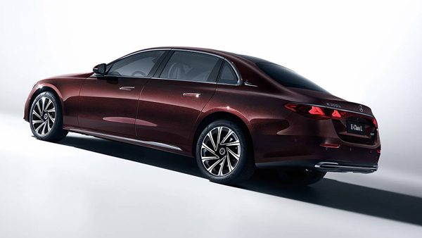 Mercedes-Benz E-Class LWB Rear