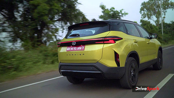 Tata Harrier Facelift SUV Rear Tata Harrier Facelift SUV Rear
