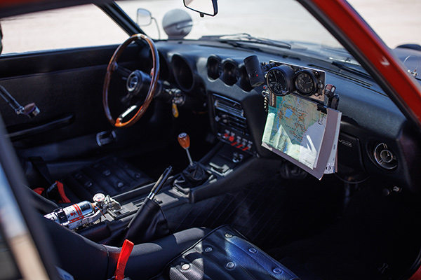 Nissan Safari Rally Z Tribute interior