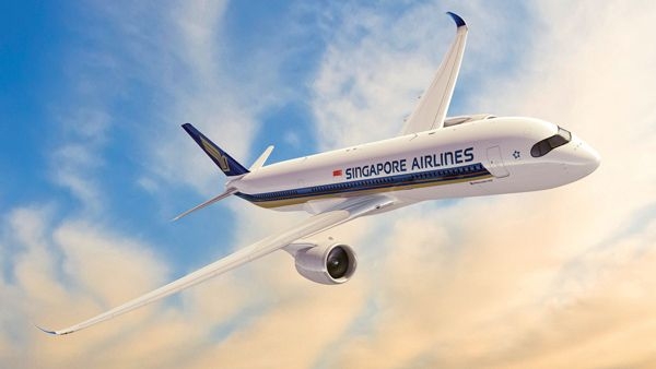 Worlds Longest Non-Stop Flights: Singapore to Newark Worlds Longest Non-Stop Flights: Singapore to Newark
