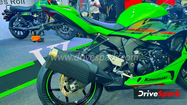 Kawasaki Ninja ZX-6R Showcased At IBW - Specs| Features