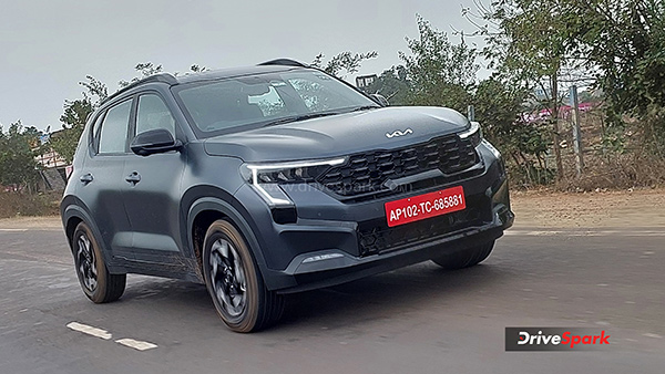 2024 kia sonet review tracking shot 2024 kia sonet review tracking shot