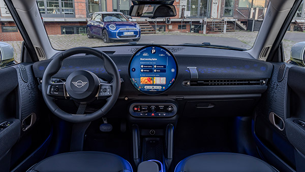 The Mini Cooper E Classic interior