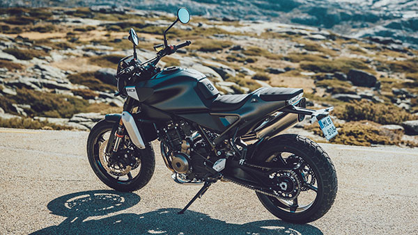 Husqvarna Svartpilen 801 Rear