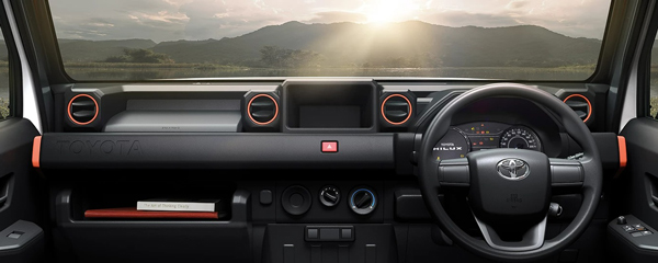 Toyota Hilux Champ pickup Dash