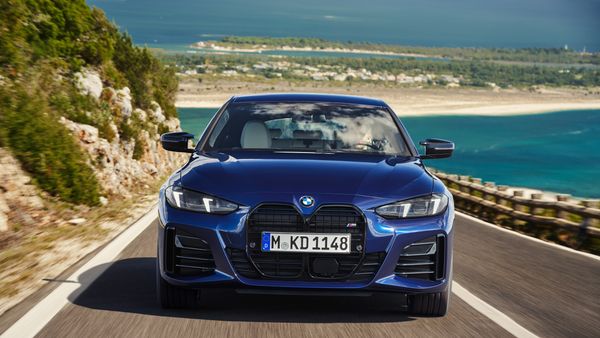 2025 BMW i4 & 4 Series: New Tech & Design