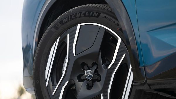 Boost EV Mileage with Right Tyres