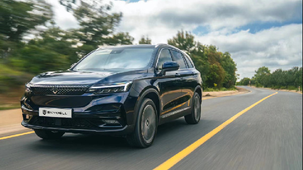 Skywell BE11 Electric SUV Unveiled