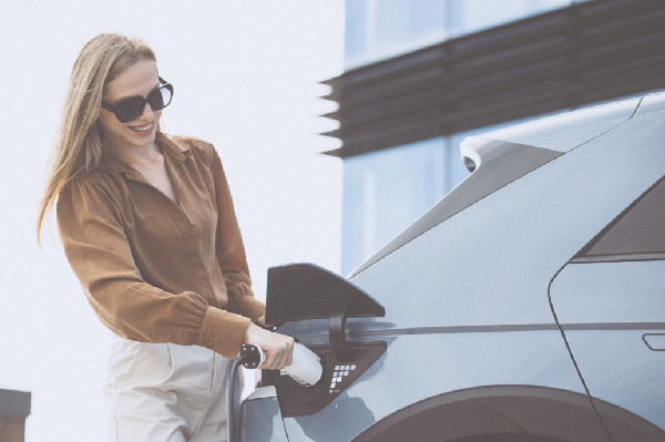 Parkopedia and Irdeto Partner for Global EV Charging