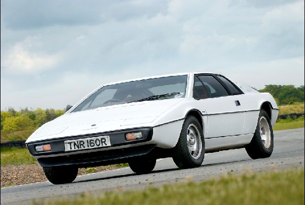 TVR Scamander Stars at Concours 2024