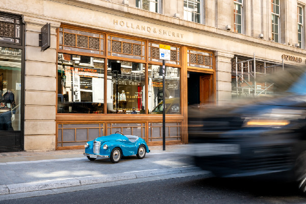 Austin Pedal Cars Collaborates with Holland & Sherry for J40 Continuation