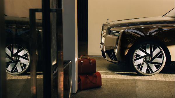 New Rolls-Royce Cullinan: Luxury Redefined