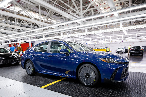 Toyota Camry's Hybrid Shift in Kentucky