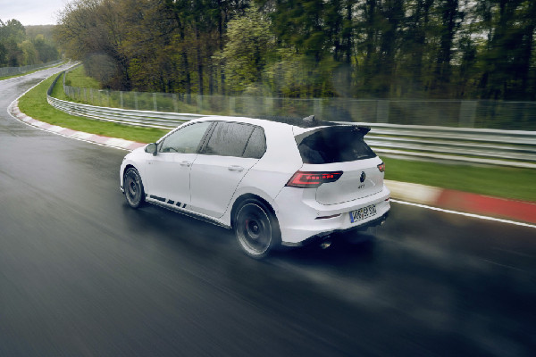 New Golf GTI Clubsport World Premiere at Nürburgring