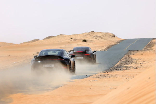 New Porsche 911 Hybrid Beats Predecessor