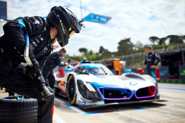 BMW Gears Up for Racing Weekend