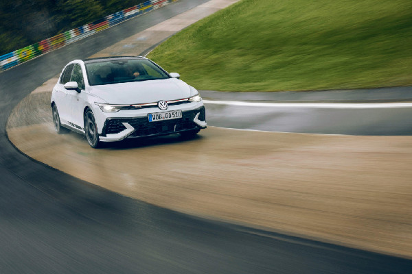 New Golf GTI Clubsport World Premiere at Nürburgring