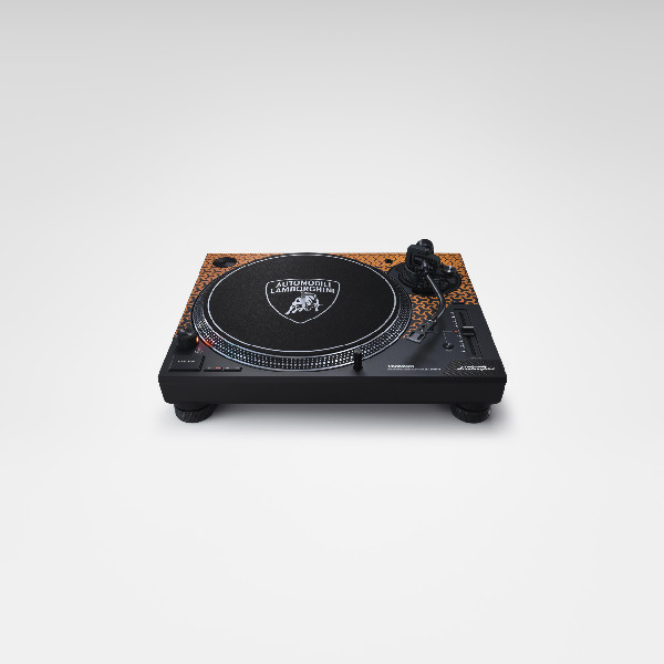 Lamborghini & Technics Launch New Turntable