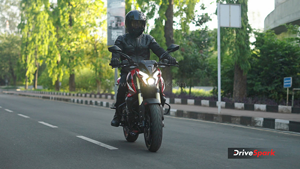 Bajaj Pulsar NS400Z Review tracking shot