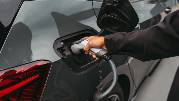 UK Drivers Believe EV Ownership is Inevitable