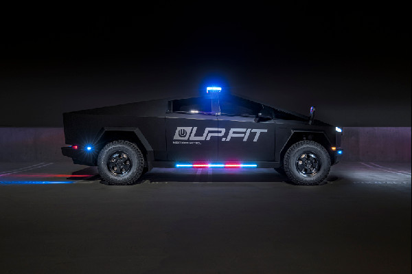 Tesla Cybertruck as New Police Vehicle Tesla Cybertruck as New Police Vehicle