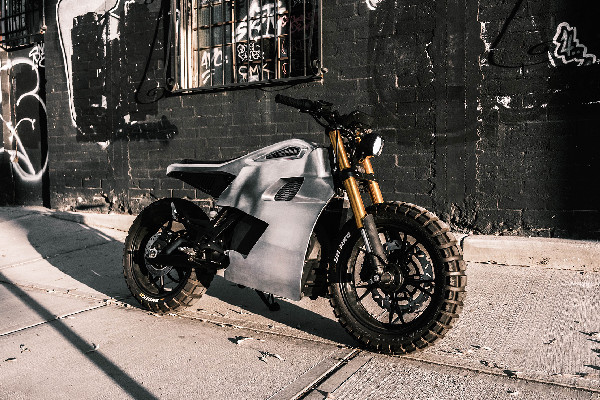 Custom Electric Bike by Ryvid & Sosa