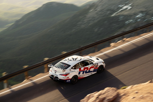 Acura Excels at Pikes Peak