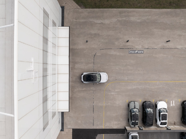 Polestar 3 SUVs Begin Global Delivery