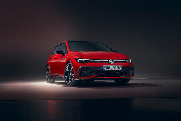 New VW Golf Models Launch in UK