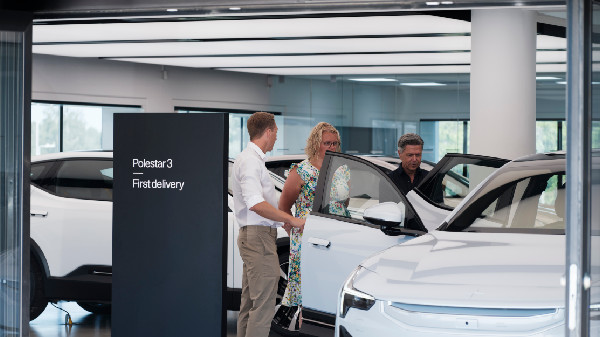 Polestar 3 SUVs Begin Global Delivery