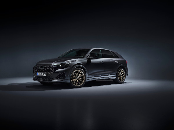 New Audi RS Q8 SUVs Unveiled