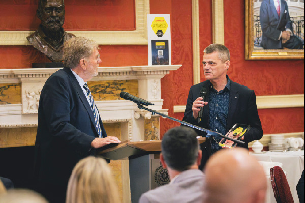 David Moss Wins Autocar Award