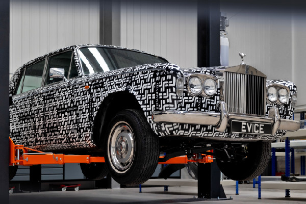 Electric Rolls-Royce Silver Shadow Revealed
