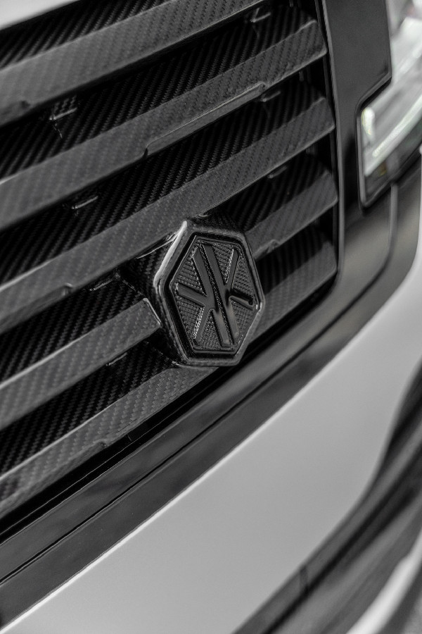 Kim K's Custom Range Rover Revealed