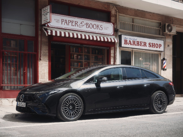 Mercedes' DRIVE PILOT Dreamer Campaign