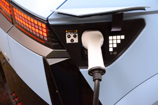 Join Innovative V2G EV Charging Trial