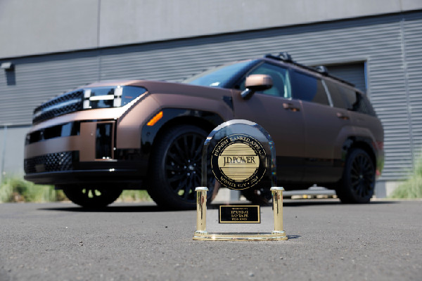 Santa Fe Leads Midsize SUVs in 2024