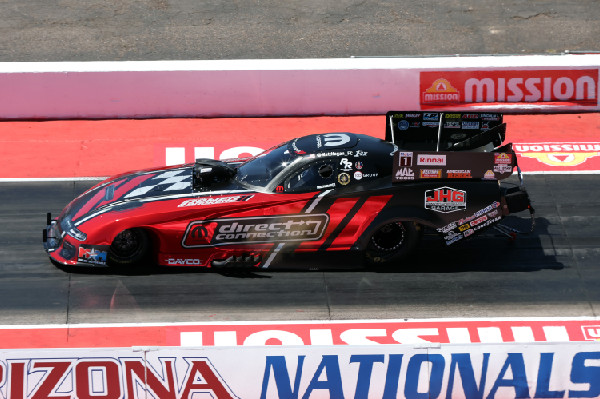 Hagan Hits Semifinals at NHRA Nationals