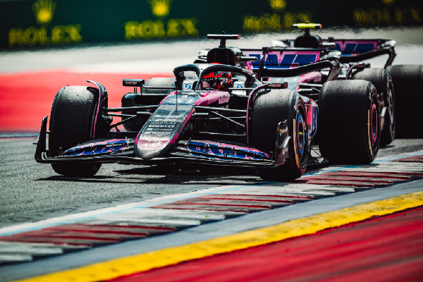 Alpine A290 Electric Debut at Goodwood Alpine A290 Electric Debut at Goodwood