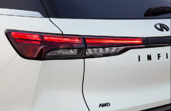 New Infiniti QX60: Luxury Meets Family