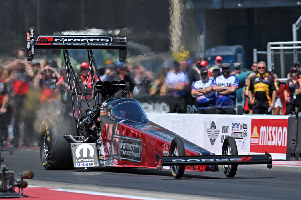 Stewart Secures Runner-Up in Top Fuel
