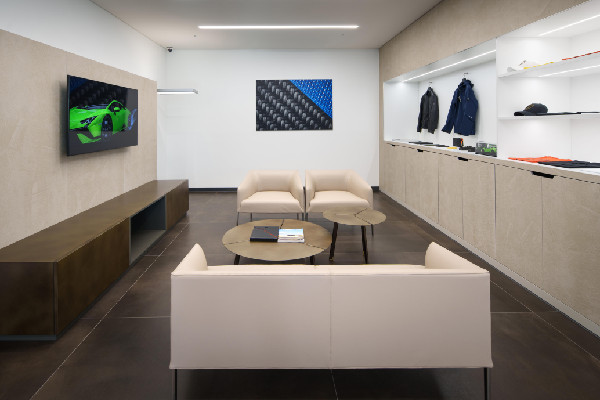 New Lamborghini Outlet in Bundang