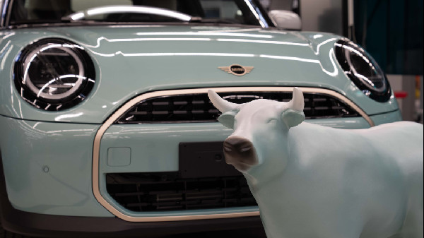 MINI Supports OxTrail 2024 Charity