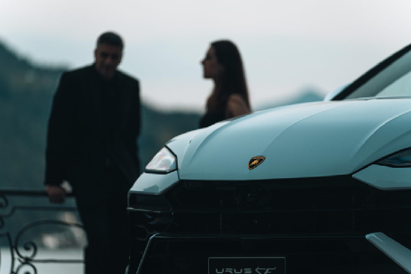 Lugano Marks Year with Urus SE Launch