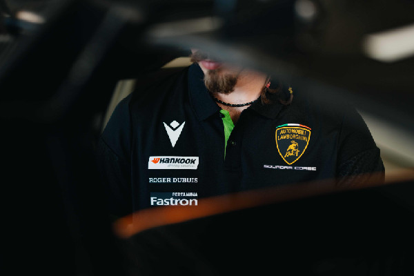 Lamborghini & Macron Team Up