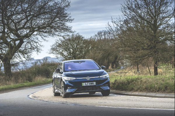 VW ID.7 Pro S: Long Range & Fast Charge