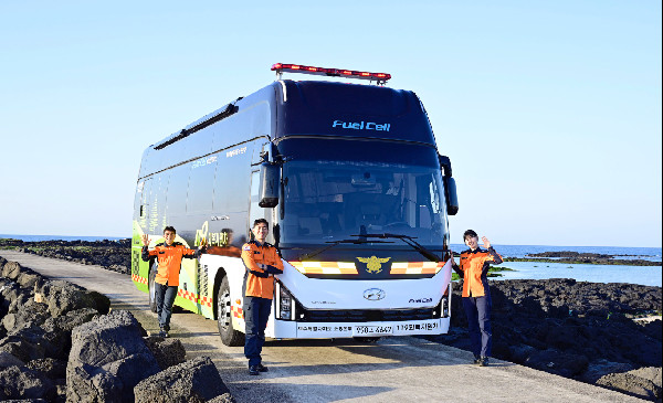 Hyundai's Gift: Hydrogen Bus for Firefighters