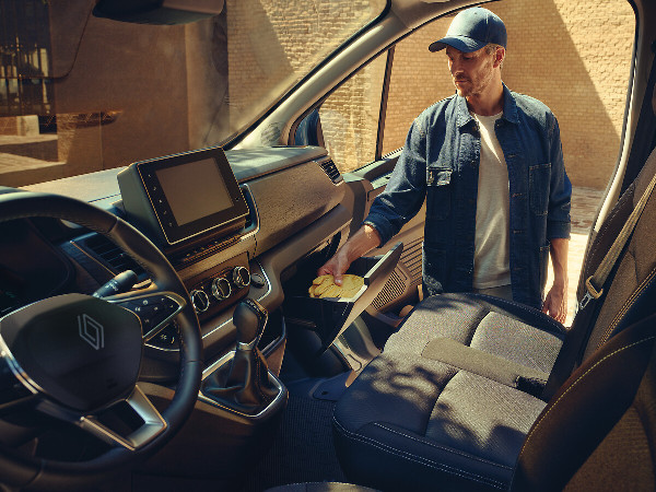 New Electric Renault Trafic Available