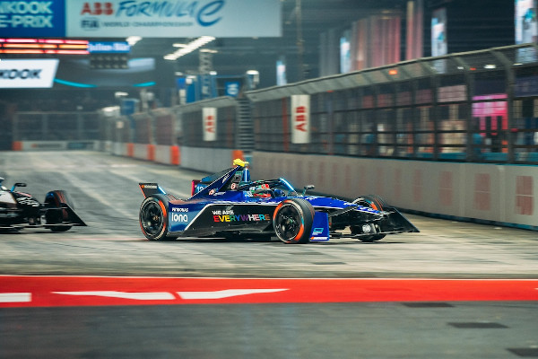 Maserati Ends Season 10 in London